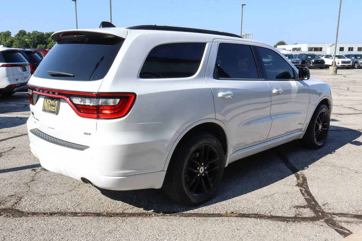 2023 Dodge Durango GT Plus AWD photo 4