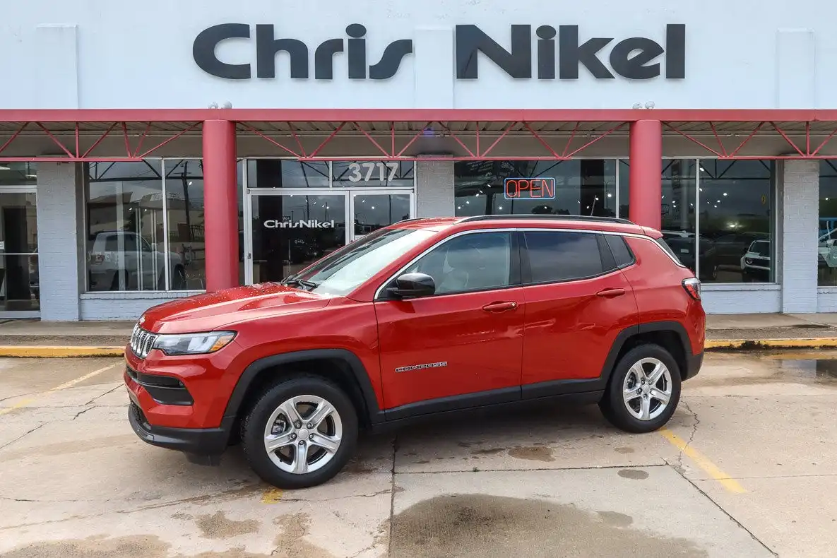 2023 Jeep Compass Latitude 4X4's photo