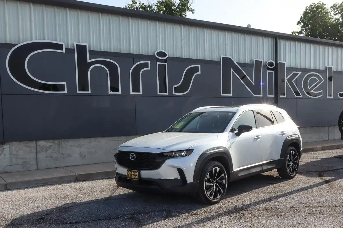 2025 Mazda CX-50 2.5 Hybrid Premium Plus's photo