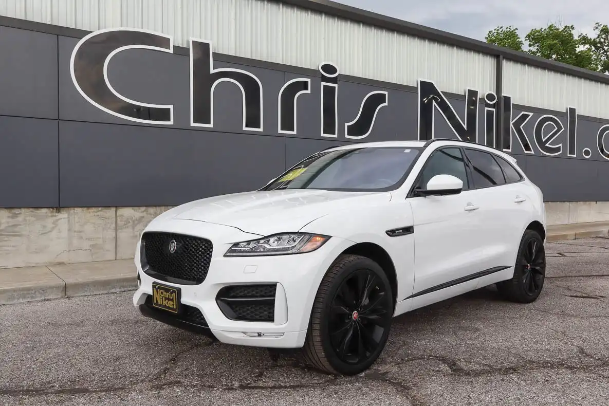2020 Jaguar F-PACE 30t R-Sport AWD's photo
