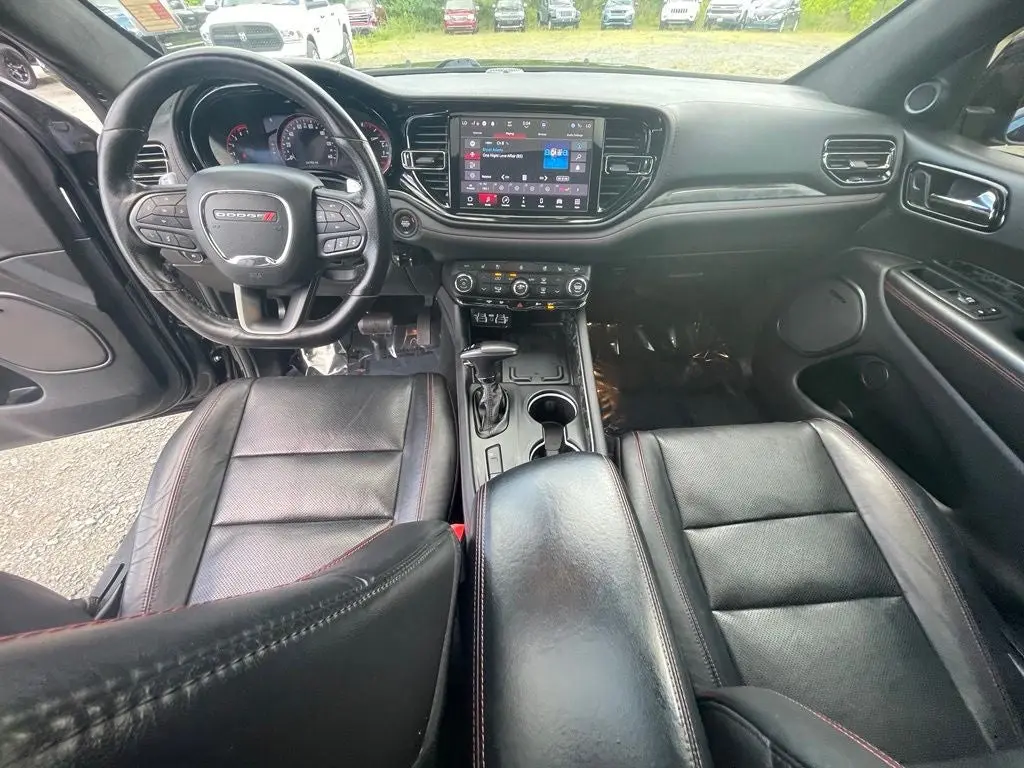 2023 Dodge Durango R/T AWD Premium photo 3