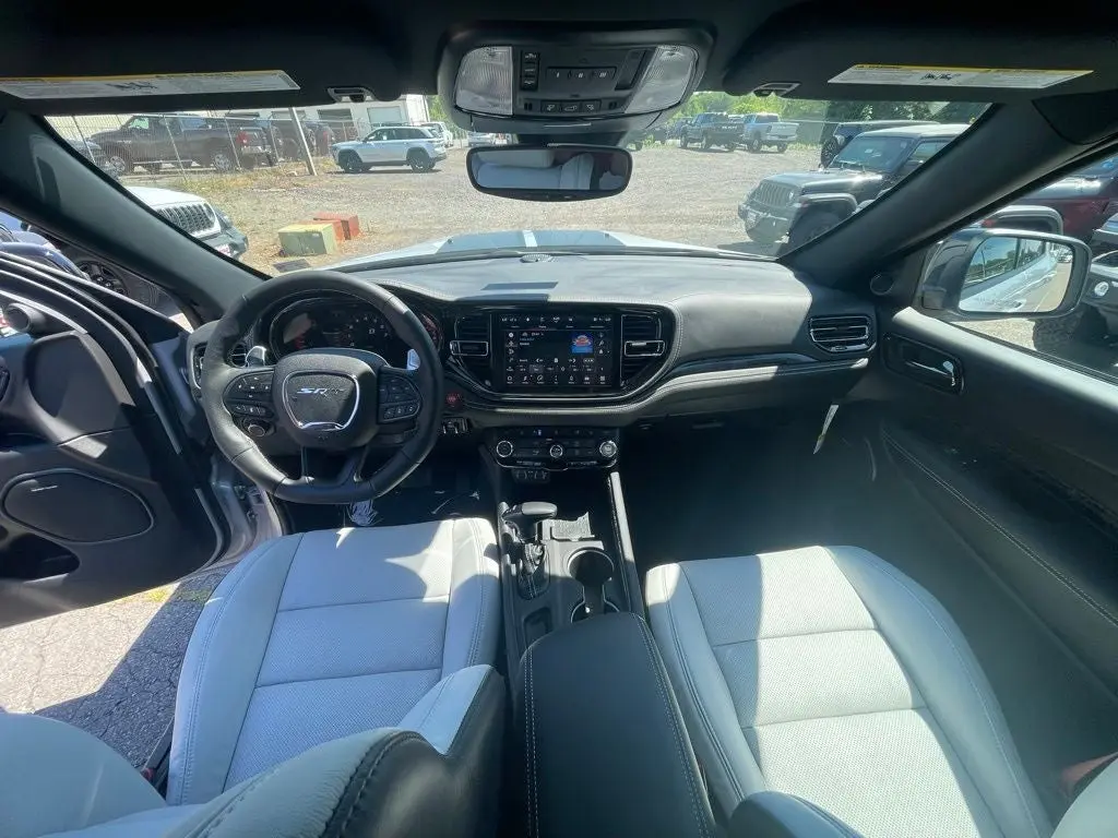 2026 Dodge Durango SRT Hellcat Jailbreak AWD photo 3
