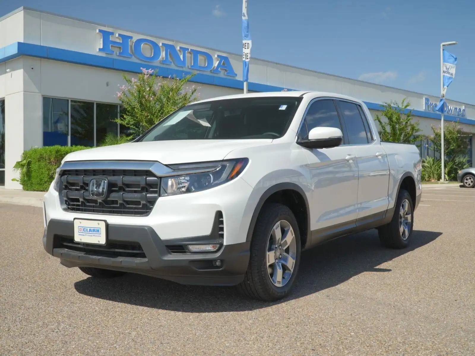 2026 Honda Ridgeline RTL AWD's photo