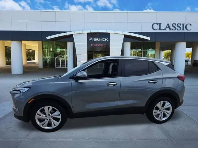 2025 Buick Encore GX Preferred photo 4