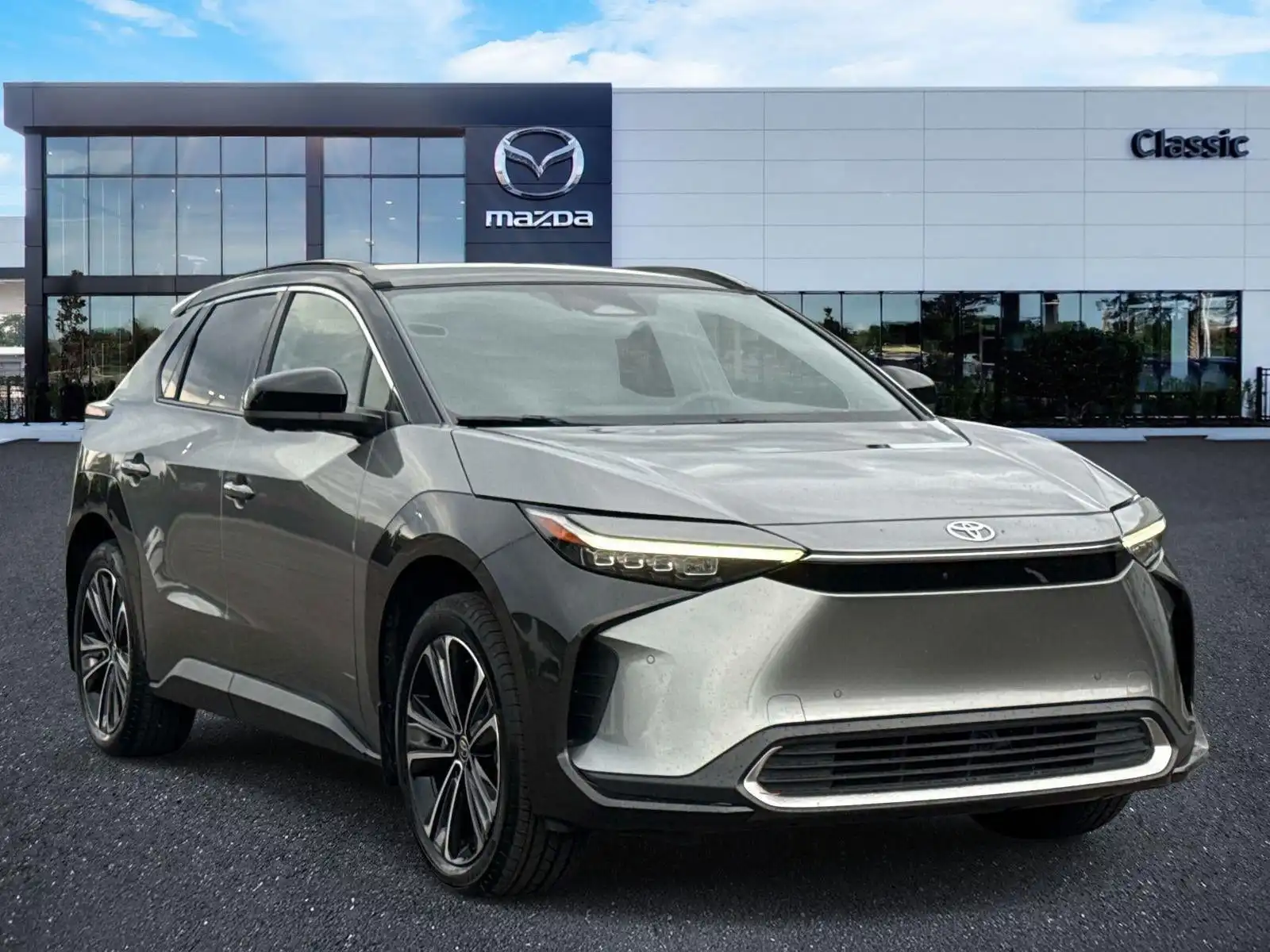 2023 Subaru Solterra Limited CVT's photo