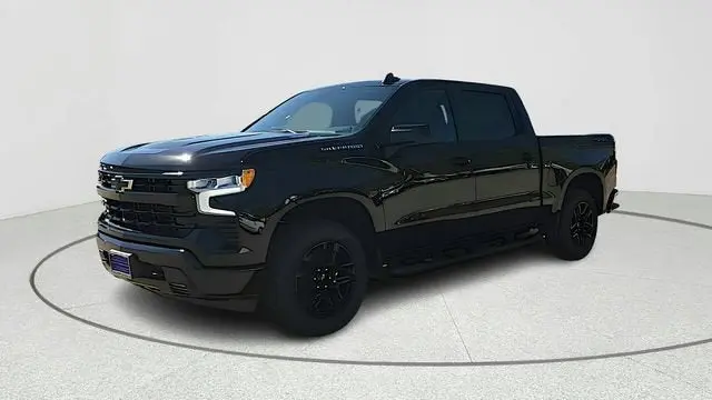 2026 Chevrolet Silverado 1500 RST 4WD Crew Cab Short Box photo 3