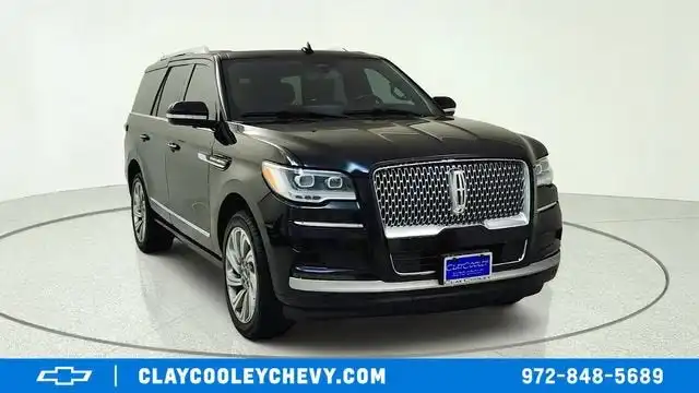 2022 Lincoln Navigator Reserve 4WD's photo