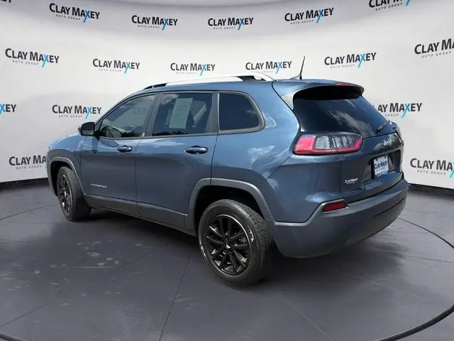 2020 Jeep Cherokee Latitude photo 3