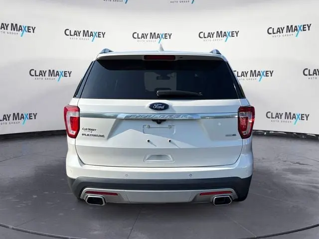 2016 Ford Explorer Platinum 4WD photo 4