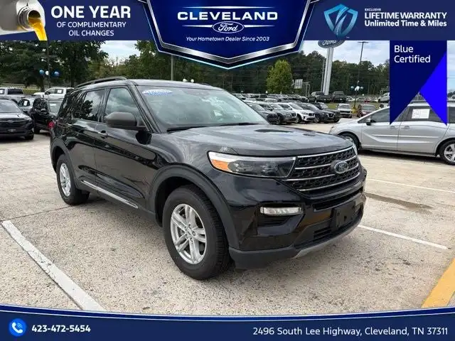2023 Ford Explorer XLT 4WD's photo