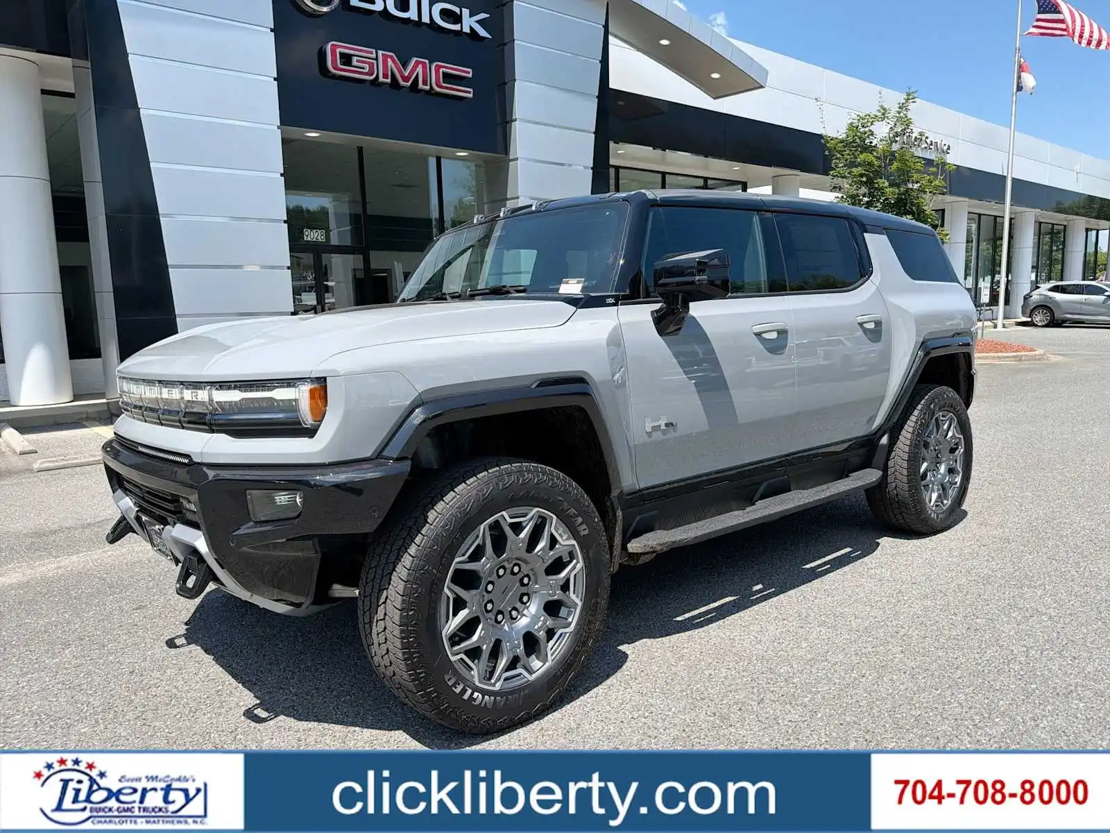 2026 GMC Hummer EV 3X SUV's photo