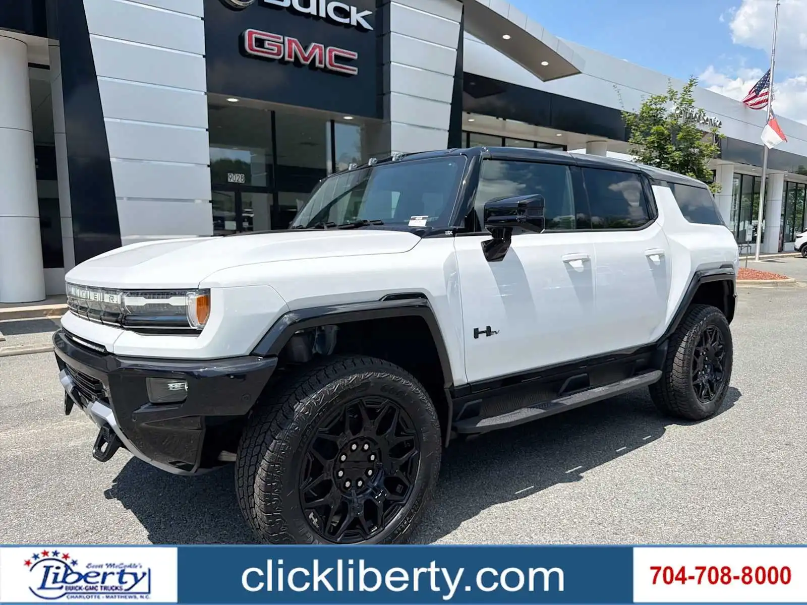 2026 GMC Hummer EV 3X SUV's photo