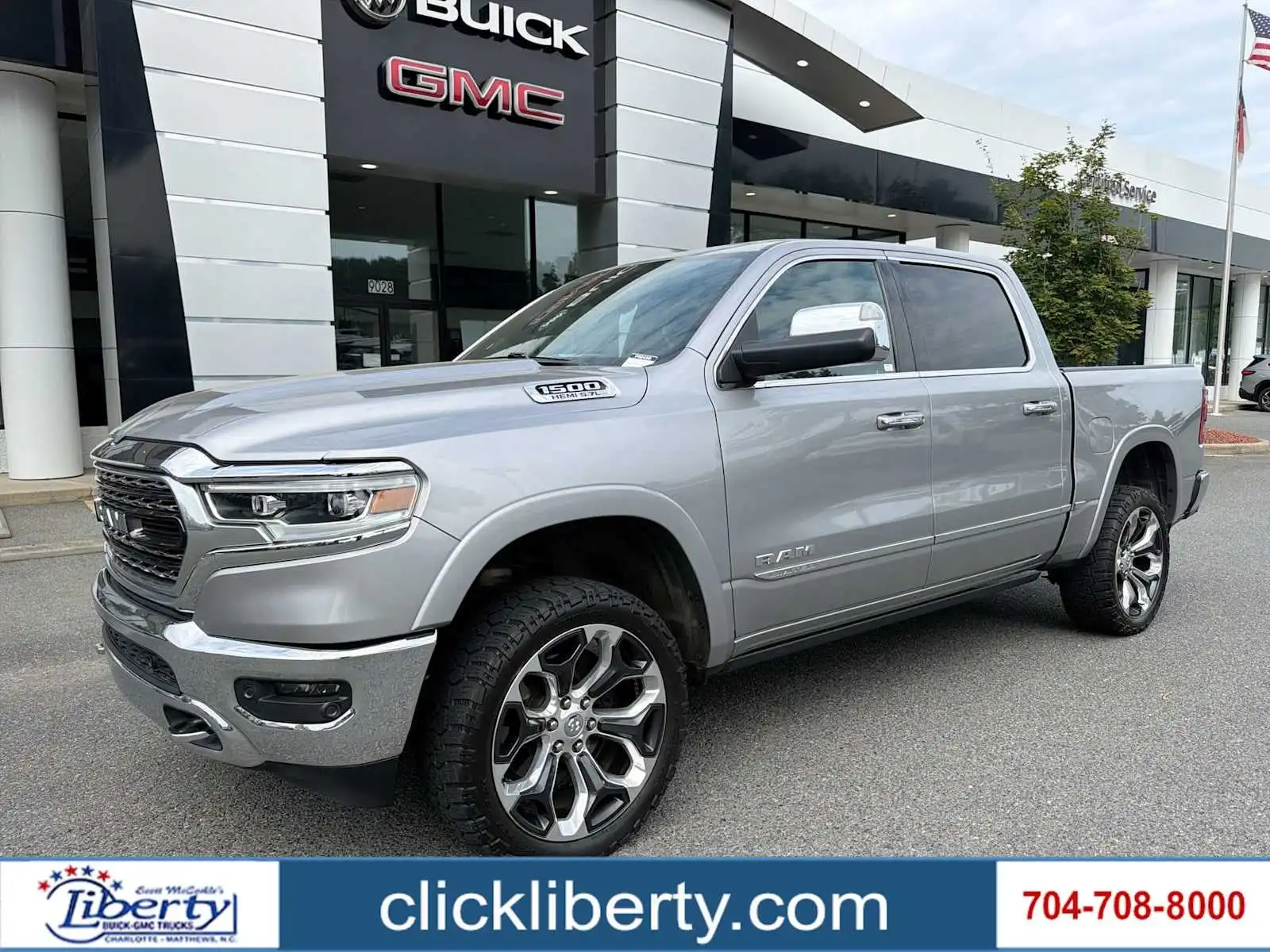 2019 RAM 1500 Limited 4x4 Crew Cab 5'7's photo