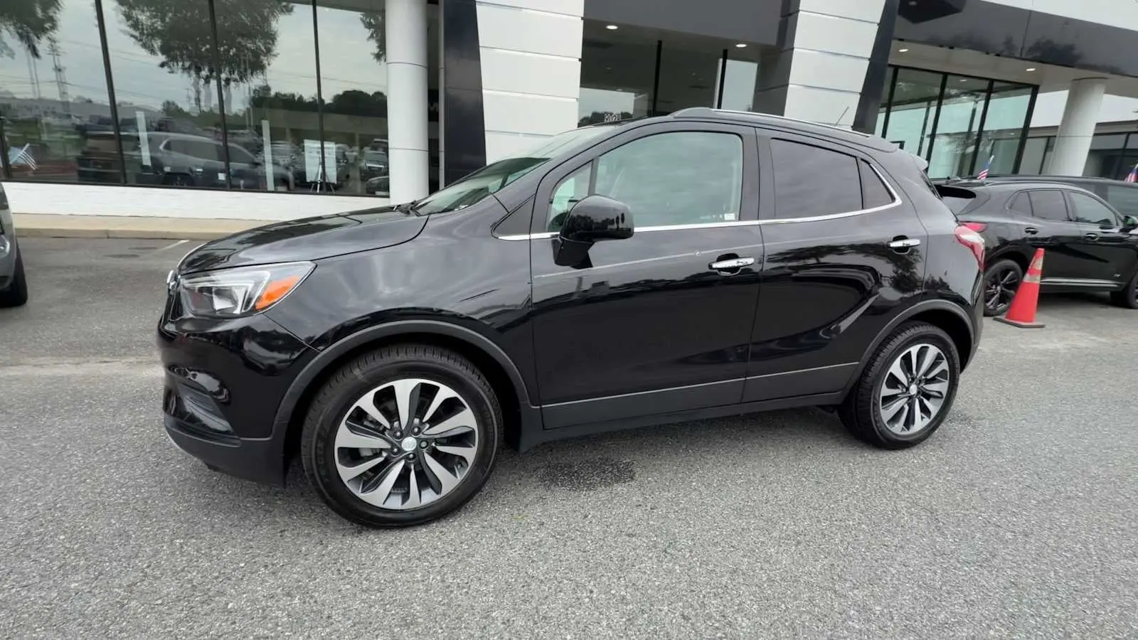 2021 Buick Encore Preferred photo 4