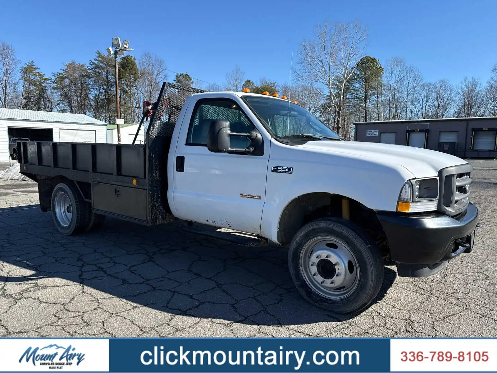 2004 Ford F-550's photo