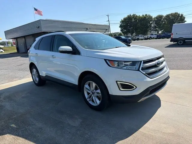 2015 Ford Edge SEL photo 3