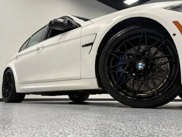 2017 BMW M3 Base photo 3