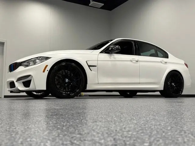 2017 BMW M3 Base photo 5