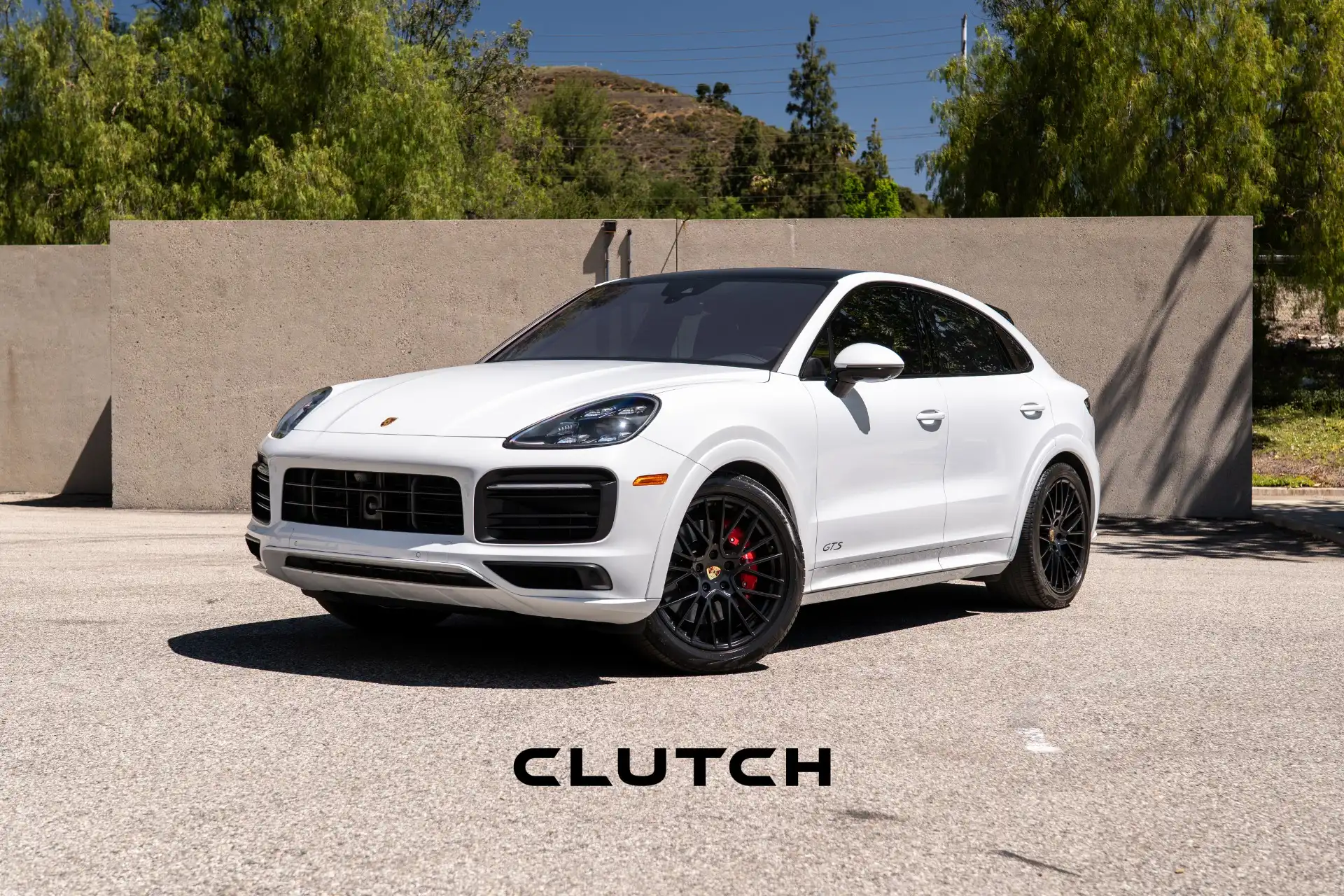 2023 Porsche Cayenne GTS's photo