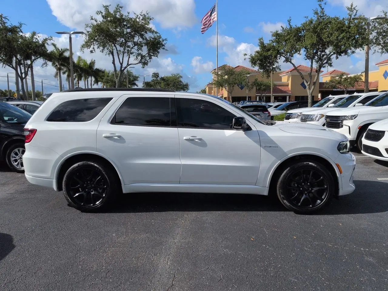 2024 Dodge Durango R/T Plus AWD photo 3