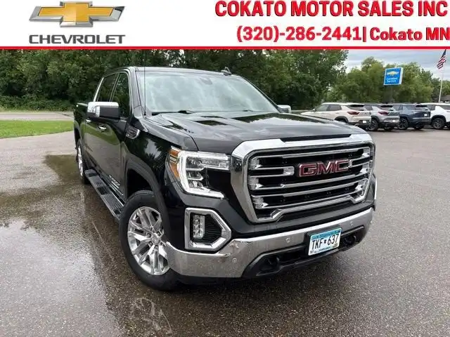 2021 GMC Sierra 4WD Crew Cab Short Box SLT's photo