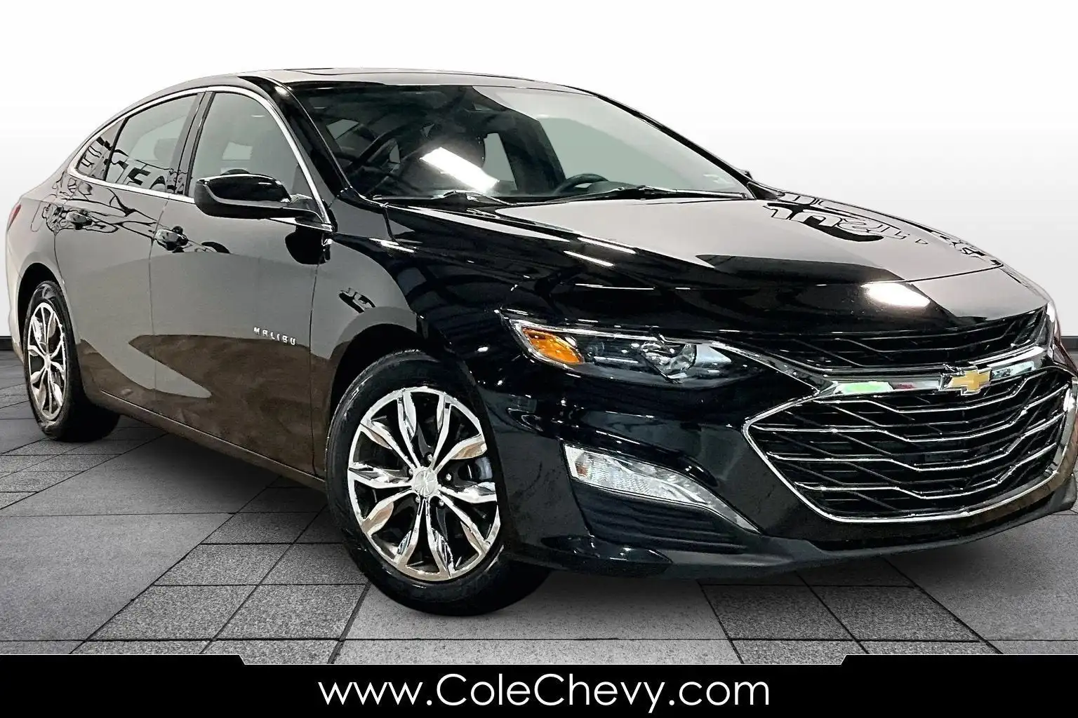 2024 Chevrolet Malibu 1LT's photo