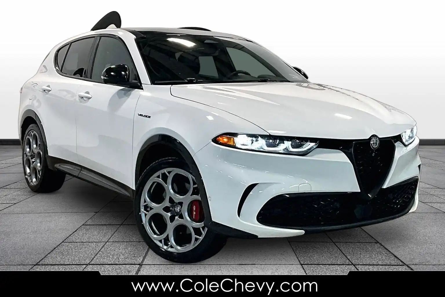2024 Alfa Romeo Tonale Veloce's photo