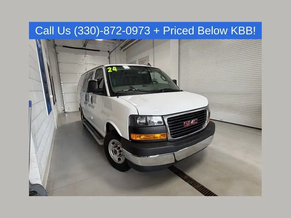 2024 GMC Savana 2500's photo