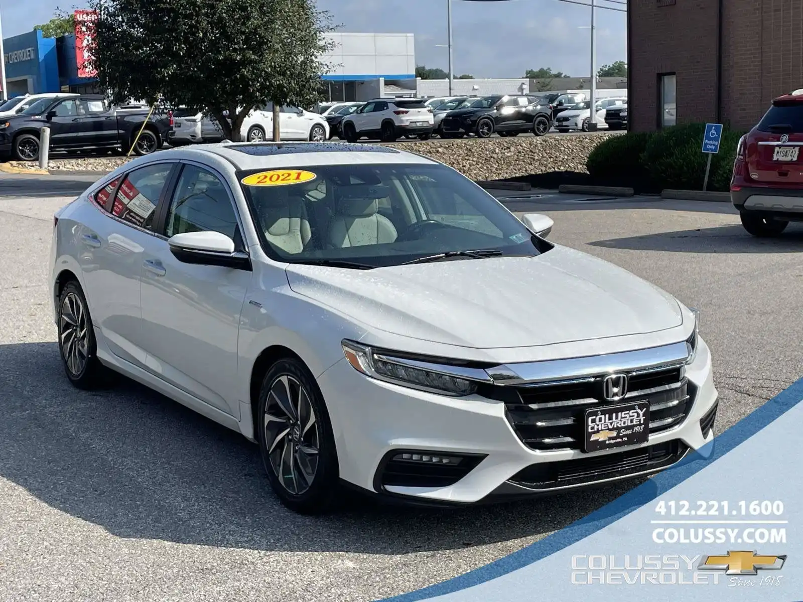 2021 Honda Insight Touring's photo