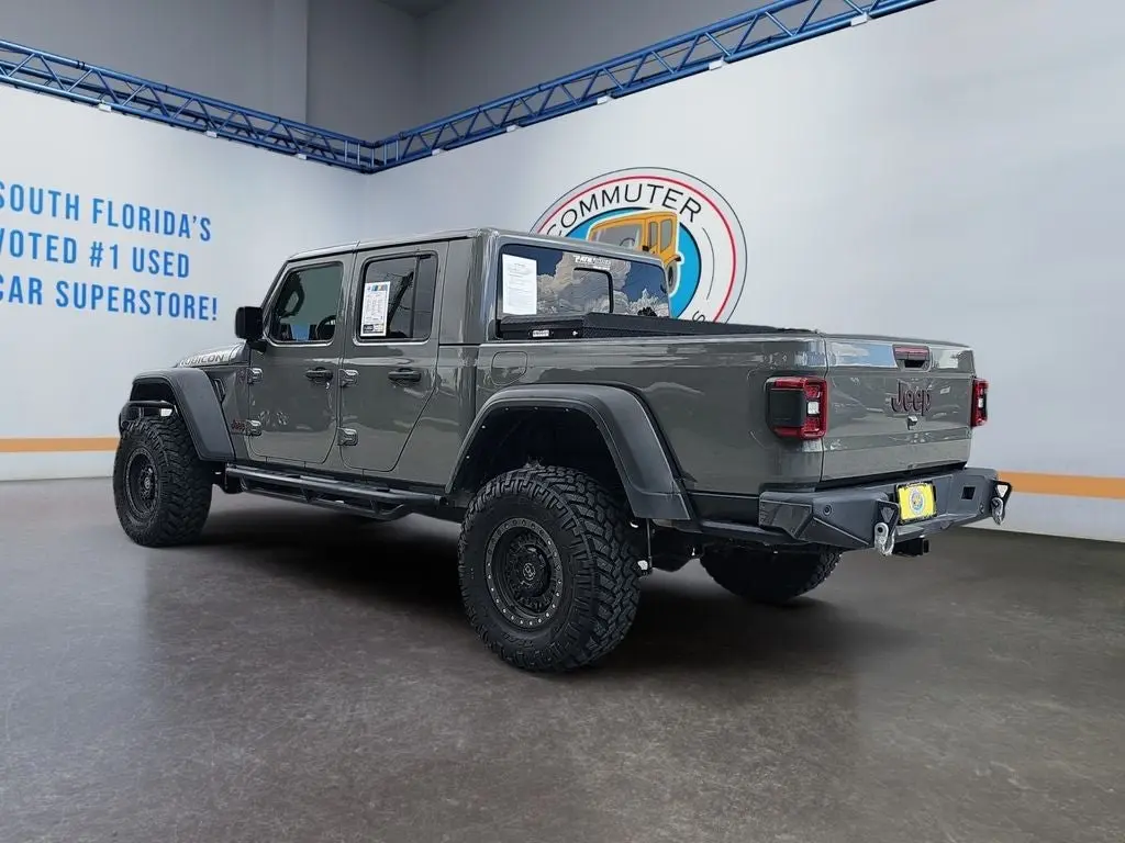 2021 Jeep Gladiator Rubicon photo 3