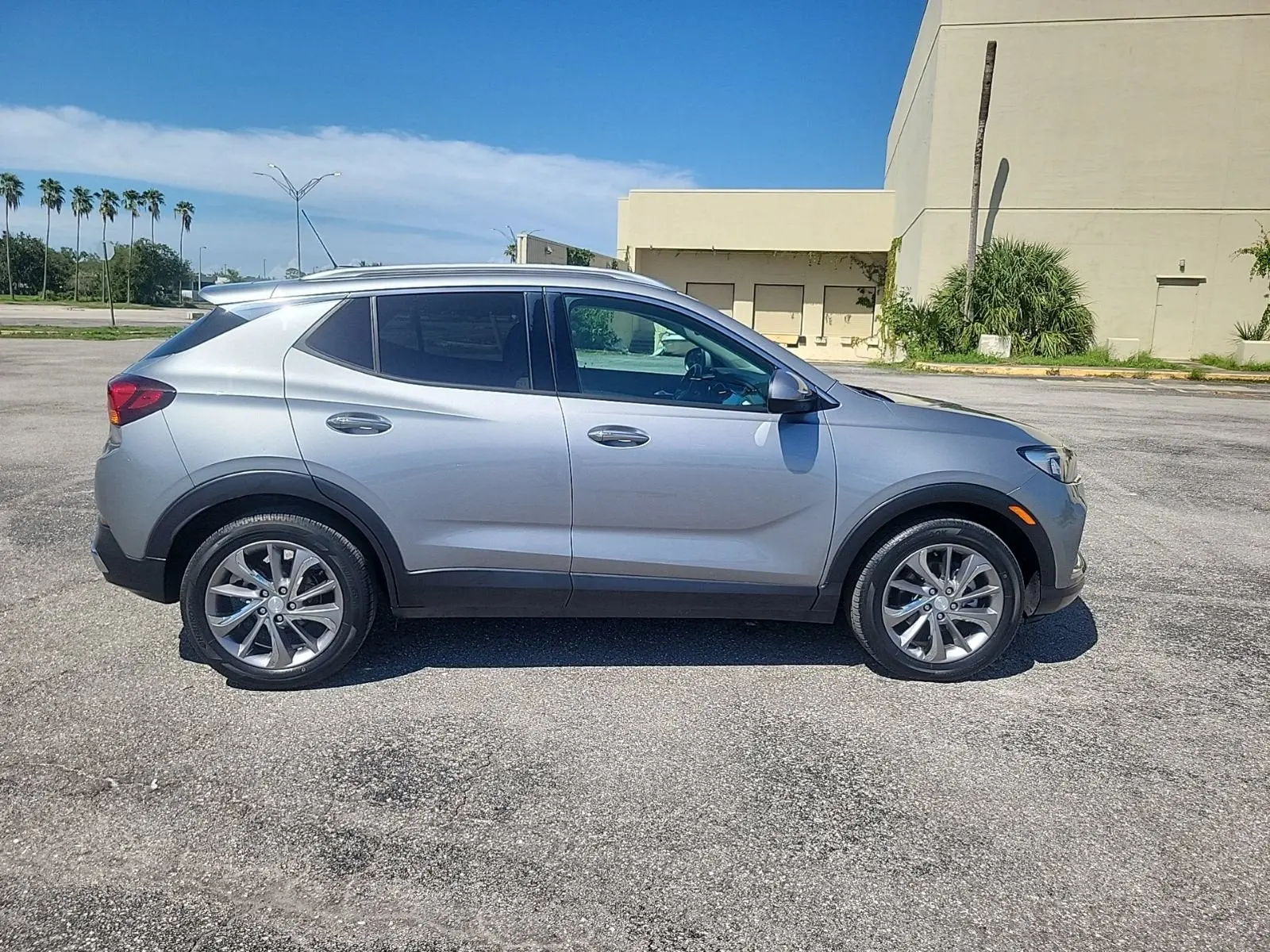2023 Buick Encore GX Essence photo 5