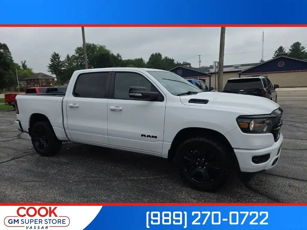 2021 RAM 1500 Big Horn/Lone Star 4x4 Crew Cab 5'7's photo