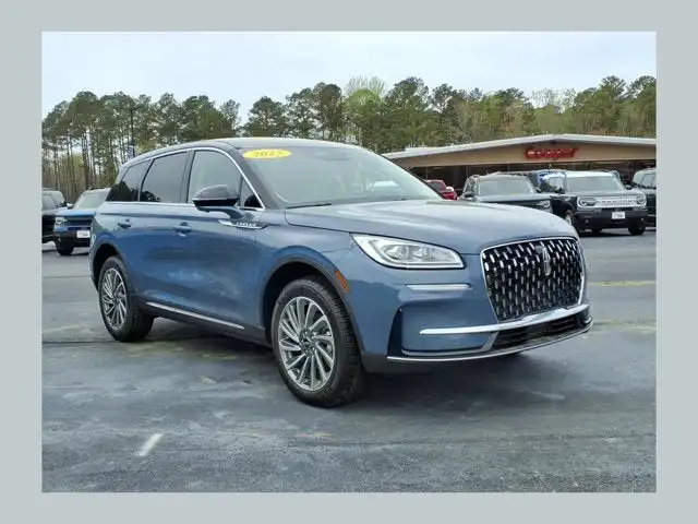 2025 Lincoln Corsair Reserve AWD's photo
