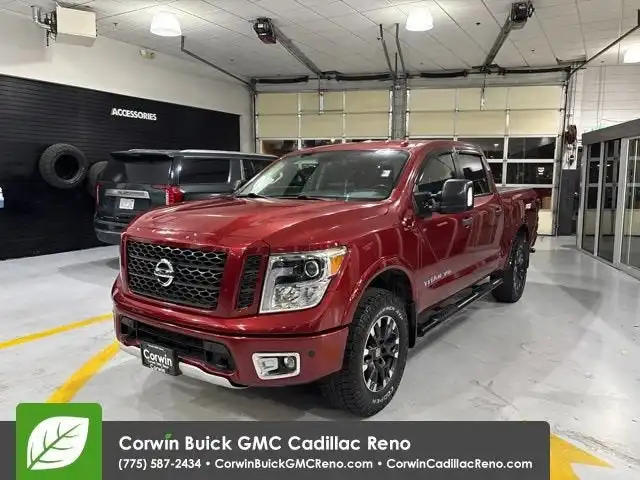2019 Nissan Titan PRO-4X 4WD Crew Cab's photo