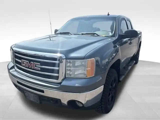 2013 GMC Sierra 4WD Extended Cab SLE MWB's photo