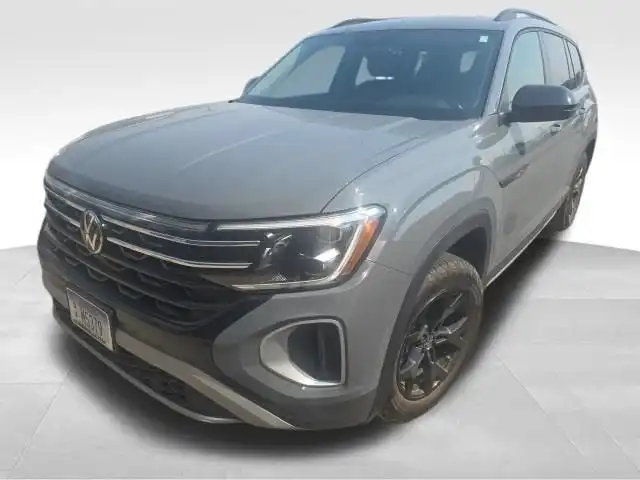 2025 Volkswagen Atlas 2.0T Atlas Peak Edition 4MOTION's photo