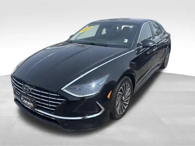 2022 Hyundai Sonata Limited's photo
