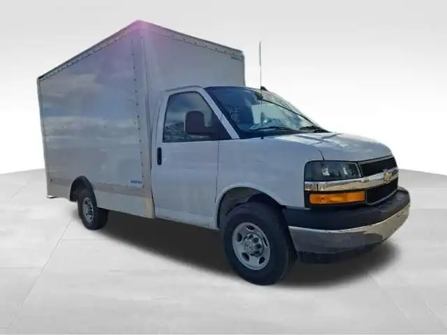 2025 Chevrolet Express 3500 139" WB's photo