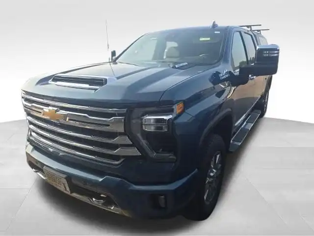 2025 Chevrolet Silverado HD High Country 4WD Crew Cab Standard Box's photo