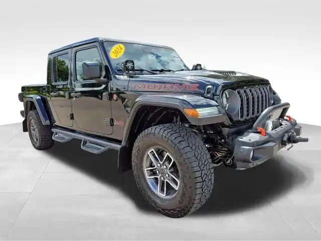 2024 Jeep Gladiator Mojave X's photo
