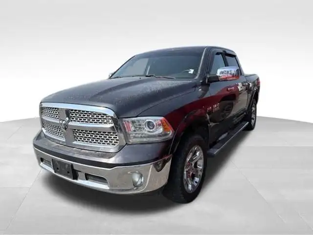 2016 RAM 1500 Laramie Crew Cab 4x4 5'7" Box's photo