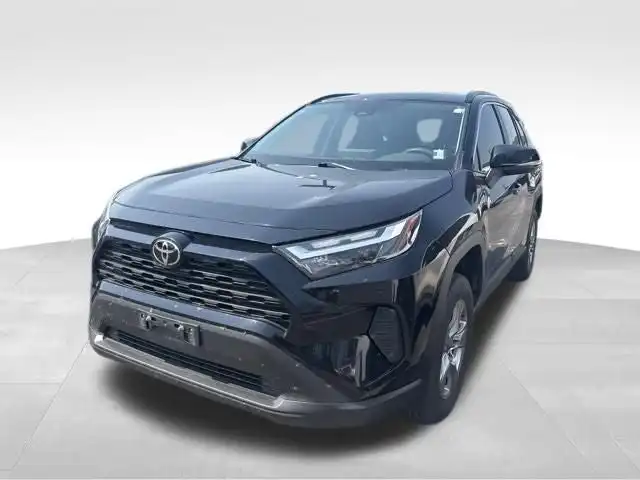 2024 Toyota RAV4 XLE AWD's photo