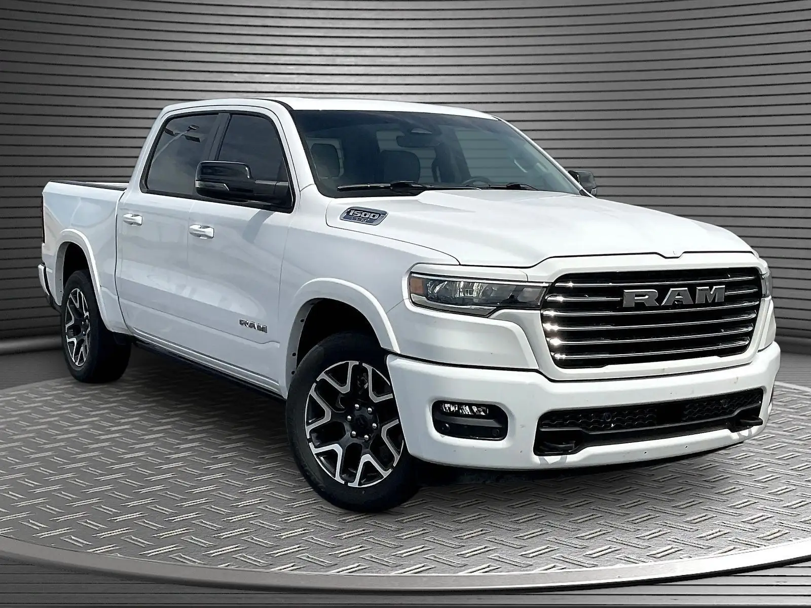 2025 RAM 1500 Laramie 4WD Crew Cab 5'7's photo