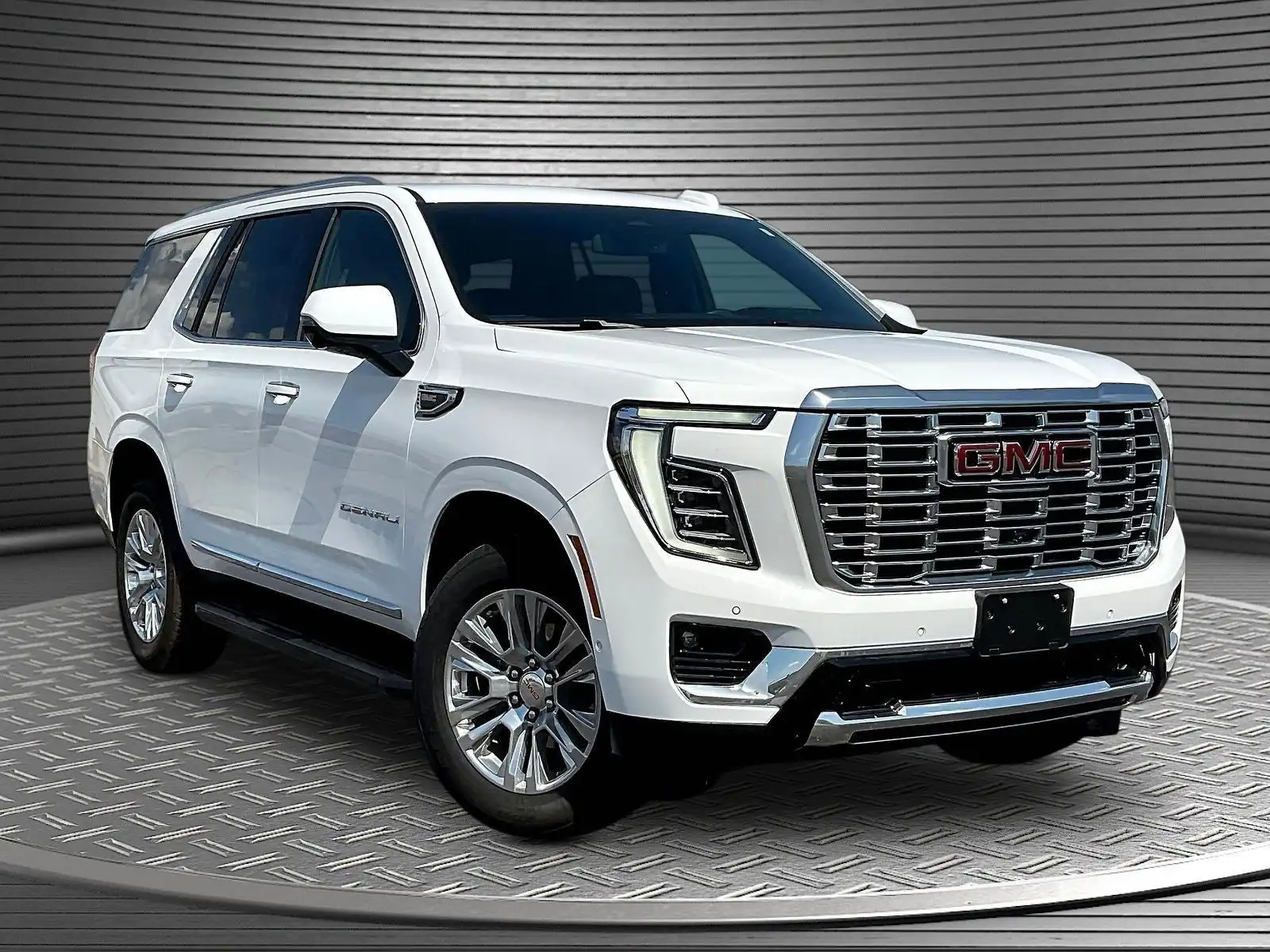 2025 GMC Yukon Denali 4WD's photo