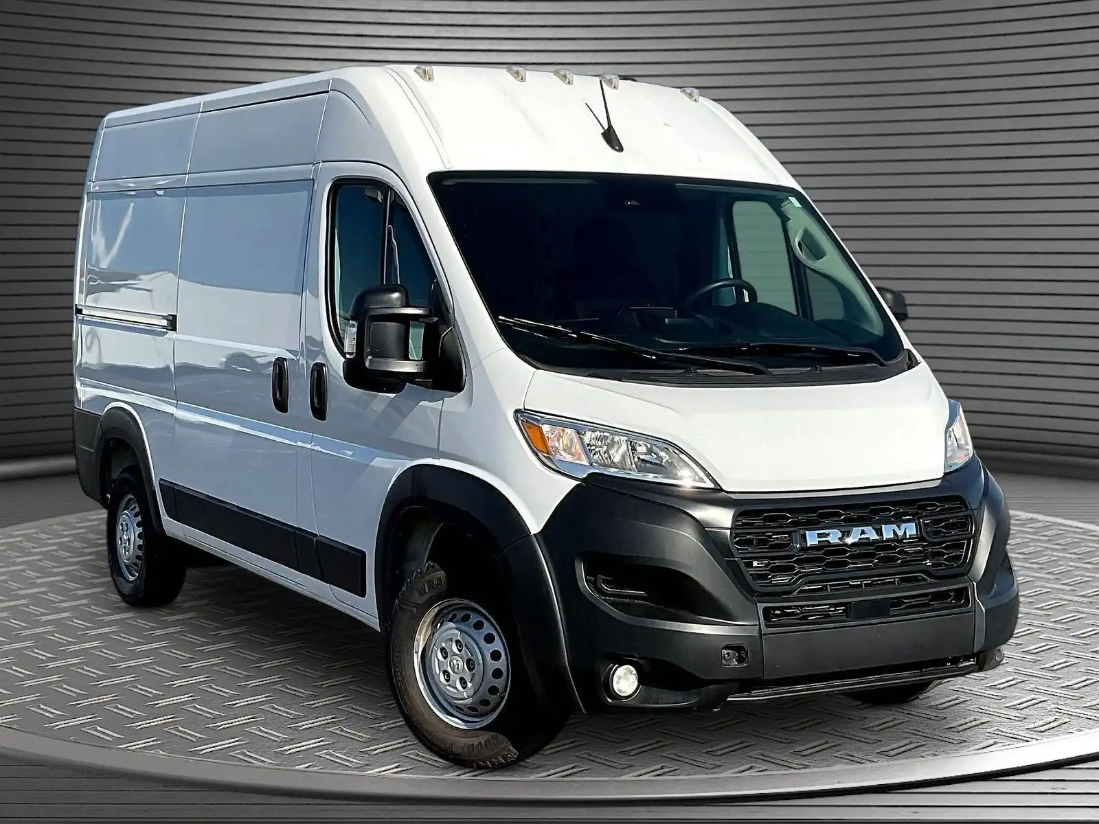 2025 RAM ProMaster 2500 Tradesman without PS 136" WB High Roof's photo