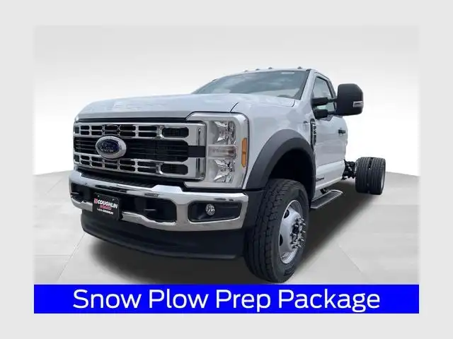 2026 Ford F-600 XL 4WD Regular Cab DRW 205 in's photo