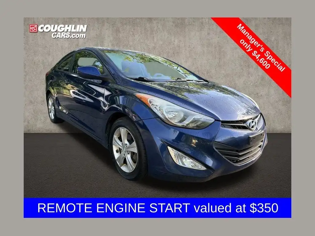 2013 Hyundai Elantra Coupe 1.8 GS PZEV 6-Speed M T's photo