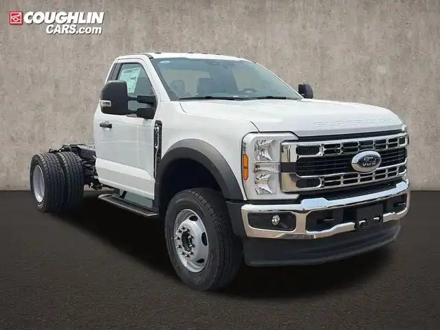 2026 Ford F-600 XL 4x4 Regular Cab 145-In DRW's photo