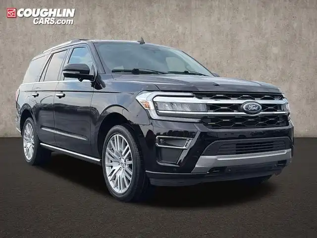 2024 Ford Expedition Limited 4WD's photo