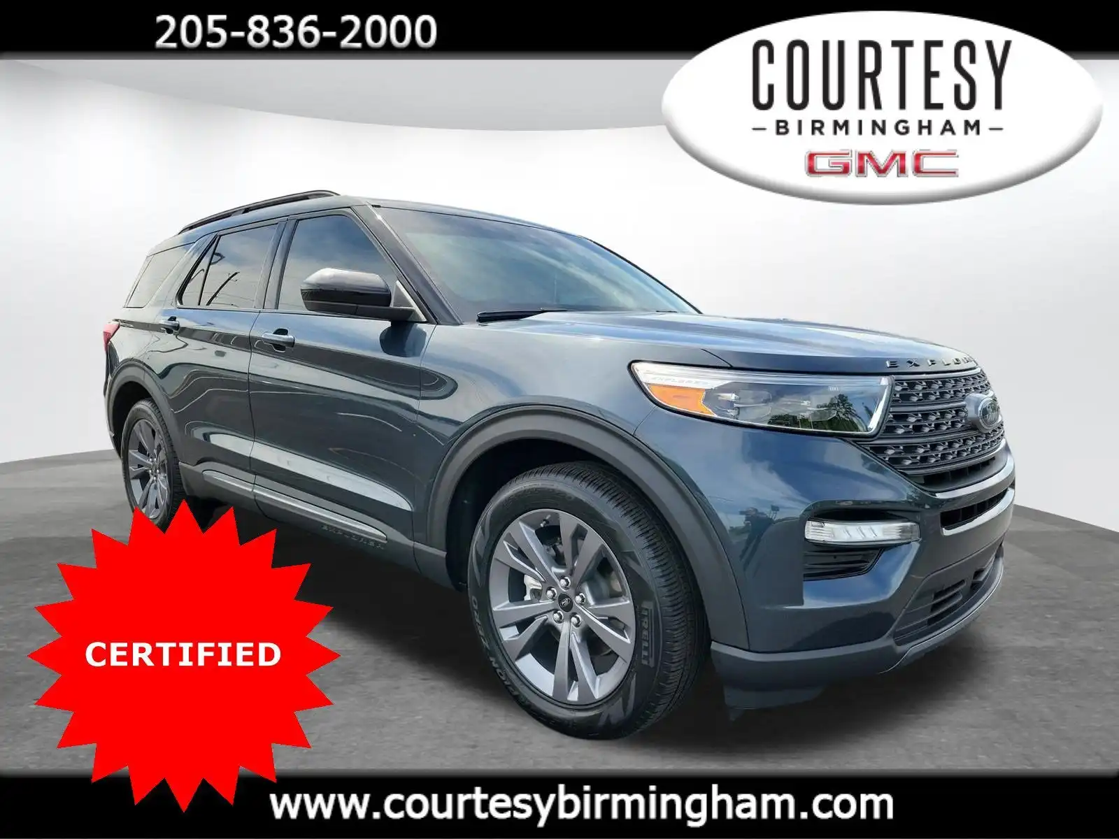 2023 Ford Explorer XLT RWD's photo